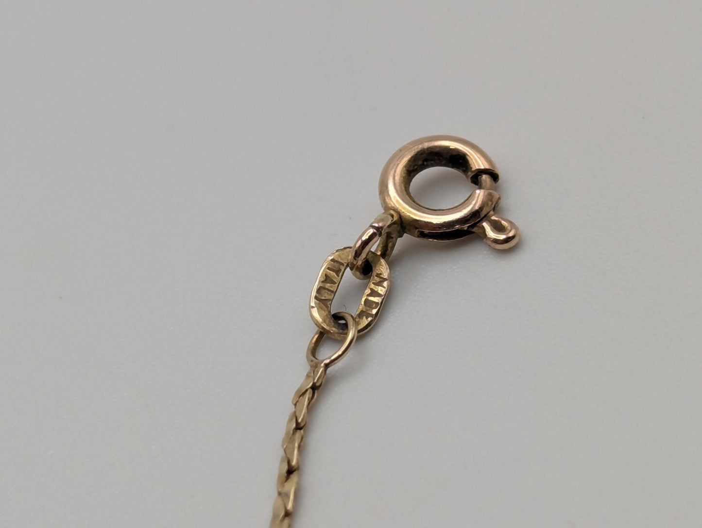 14k Yellow Gold Italy Specialty Chain Necklace 18.5"