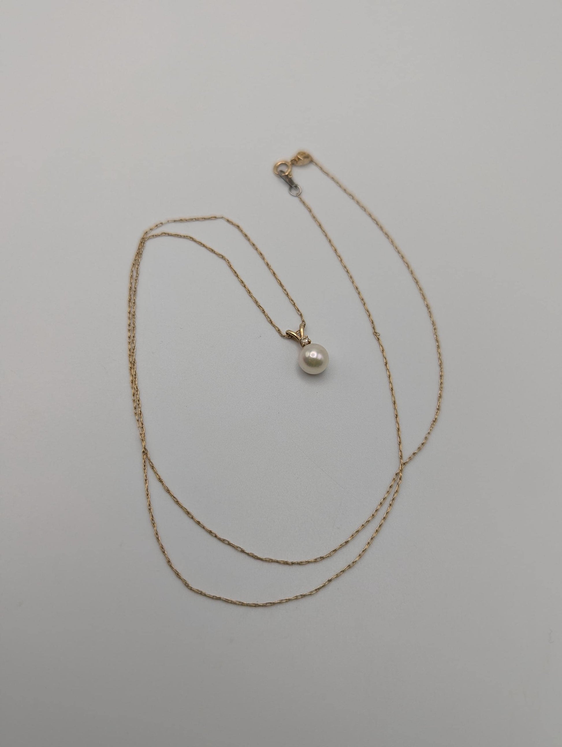 14k Yellow Gold Diamond and Pearl Pendant Necklace 18" Chain Pearl Necklace