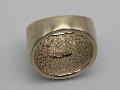 14k Yellow Gold HEAVY 8gr Dome Style Cocktail Ring. Solid Gold Dome Band.