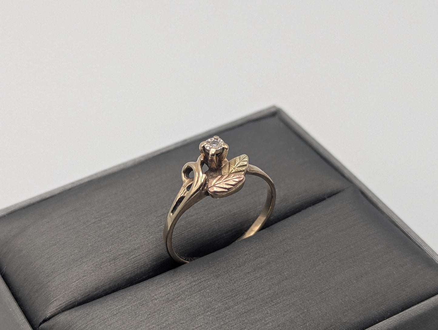 10k Black Hills Gold Tri-Colored Diamond Leaf Vine Ring Women's Black Hills Gold Vine Ring