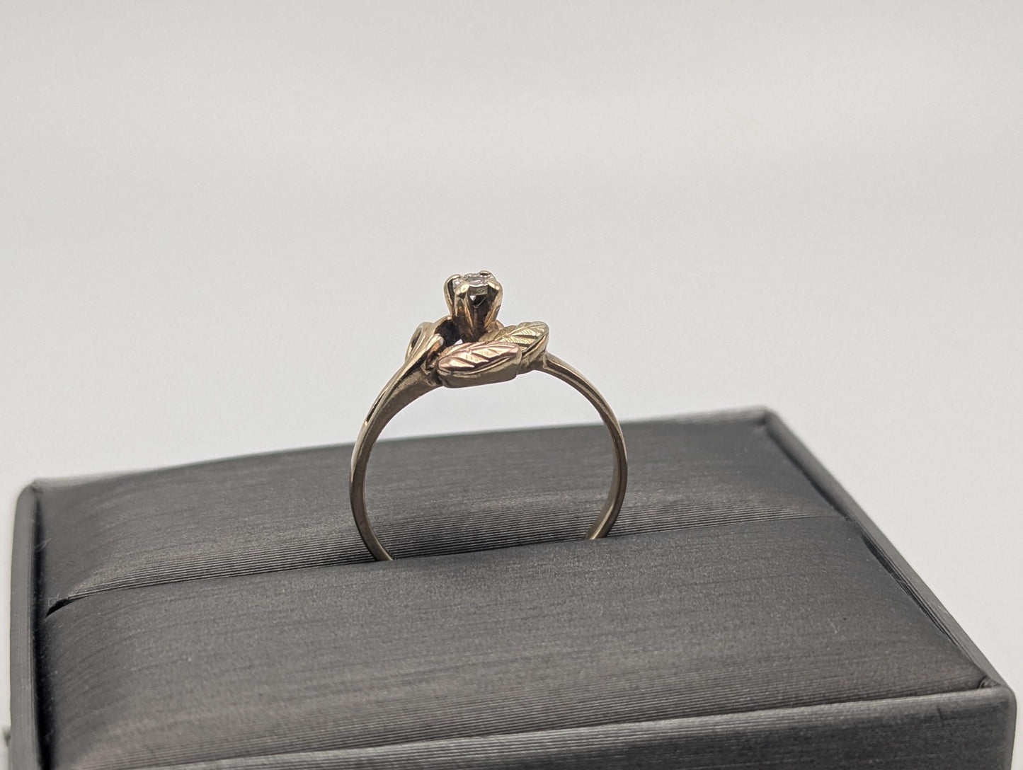 10k Black Hills Gold Tri-Colored Diamond Leaf Vine Ring Women's Black Hills Gold Vine Ring