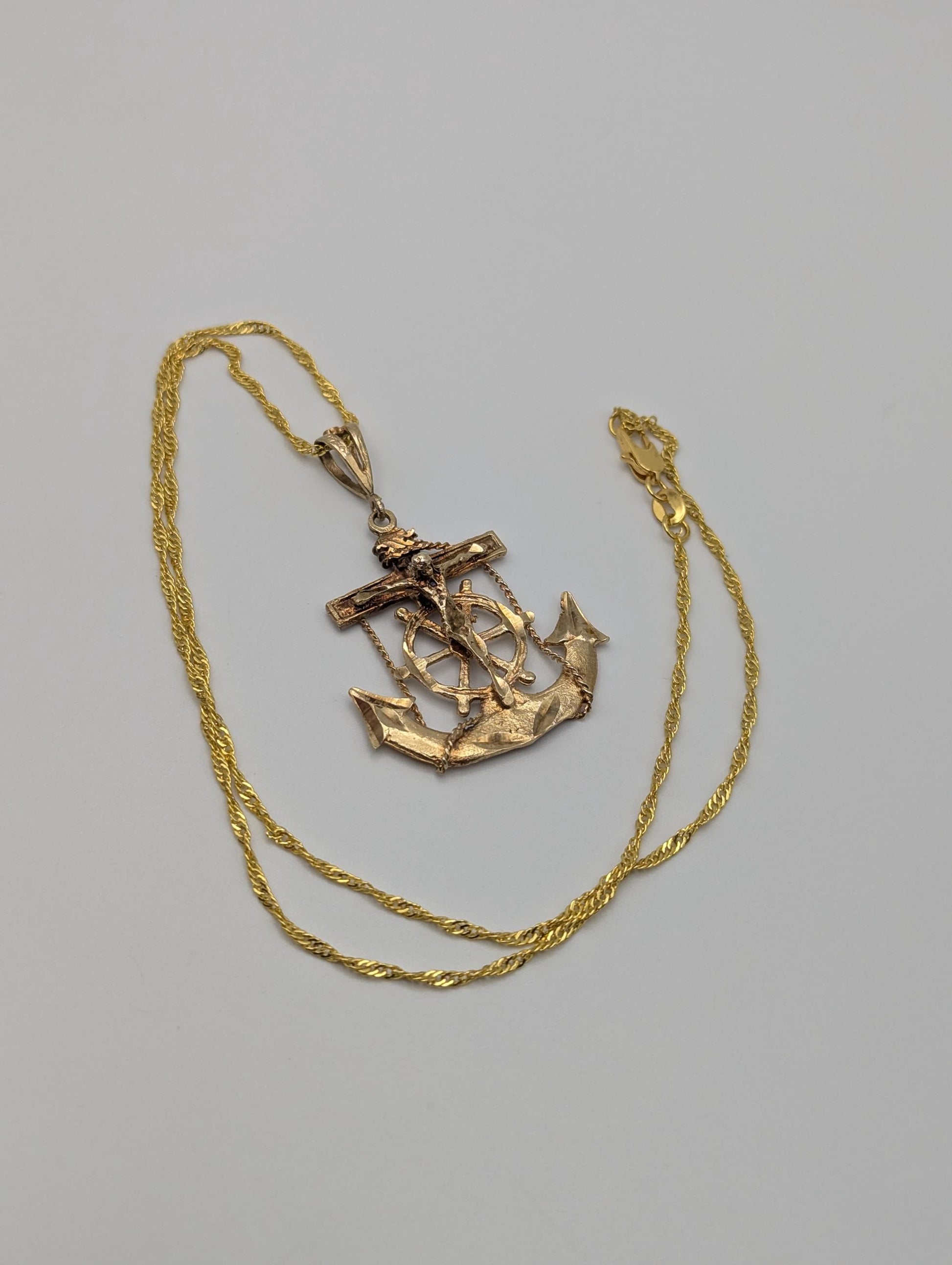 10k Heavy 5gr Jesus Christ Anchor Mariner Pendant + Complimentary 18k GF Necklace