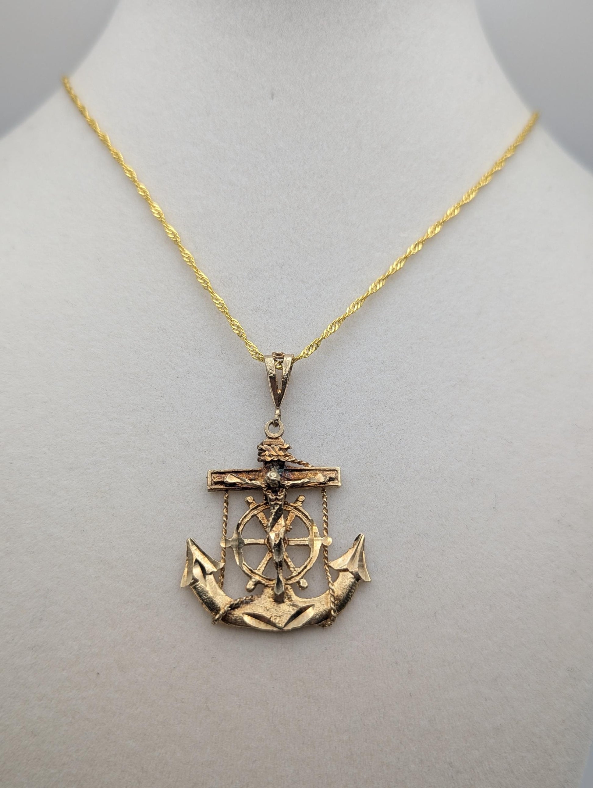 10k Heavy 5gr Jesus Christ Anchor Mariner Pendant + Complimentary 18k GF Necklace