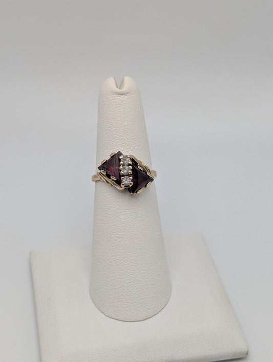 10k Yellow Gold Ruby & Quartz Ring Promise Engagement Wedding band