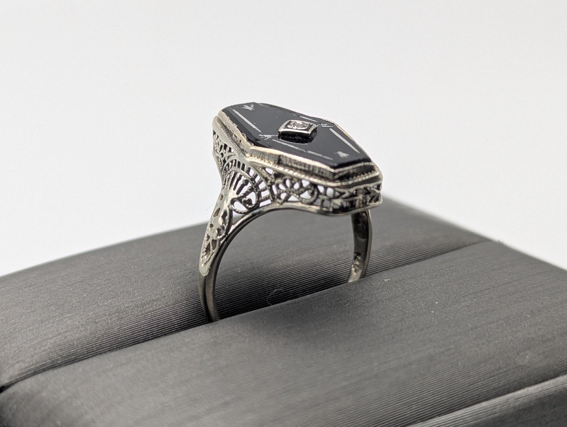 Vintage 14k White Gold Art Deco Black Onyx Diamond Ring Midnight Statement Ring