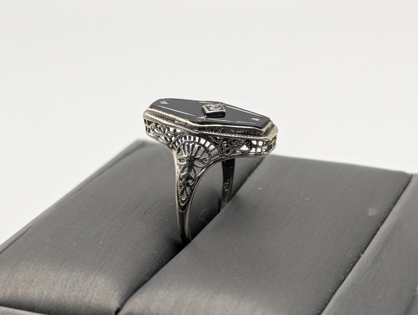 Vintage 14k White Gold Art Deco Black Onyx Diamond Ring Midnight Statement Ring