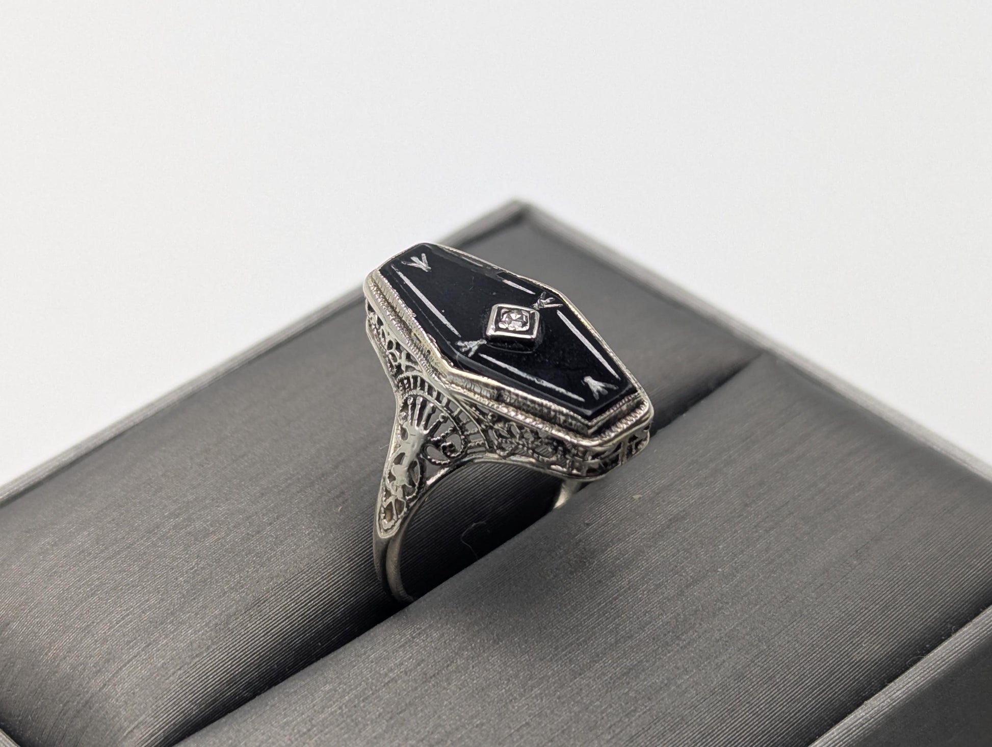 Vintage 14k White Gold Art Deco Black Onyx Diamond Ring Midnight Statement Ring