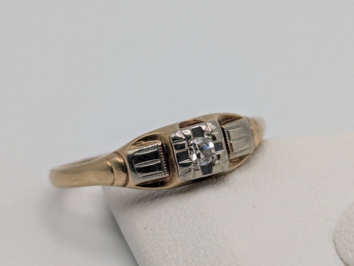 Vintage Art Deco 14K & 18k Multi-Gold Diamond Wedding Engagement Promise Ring.