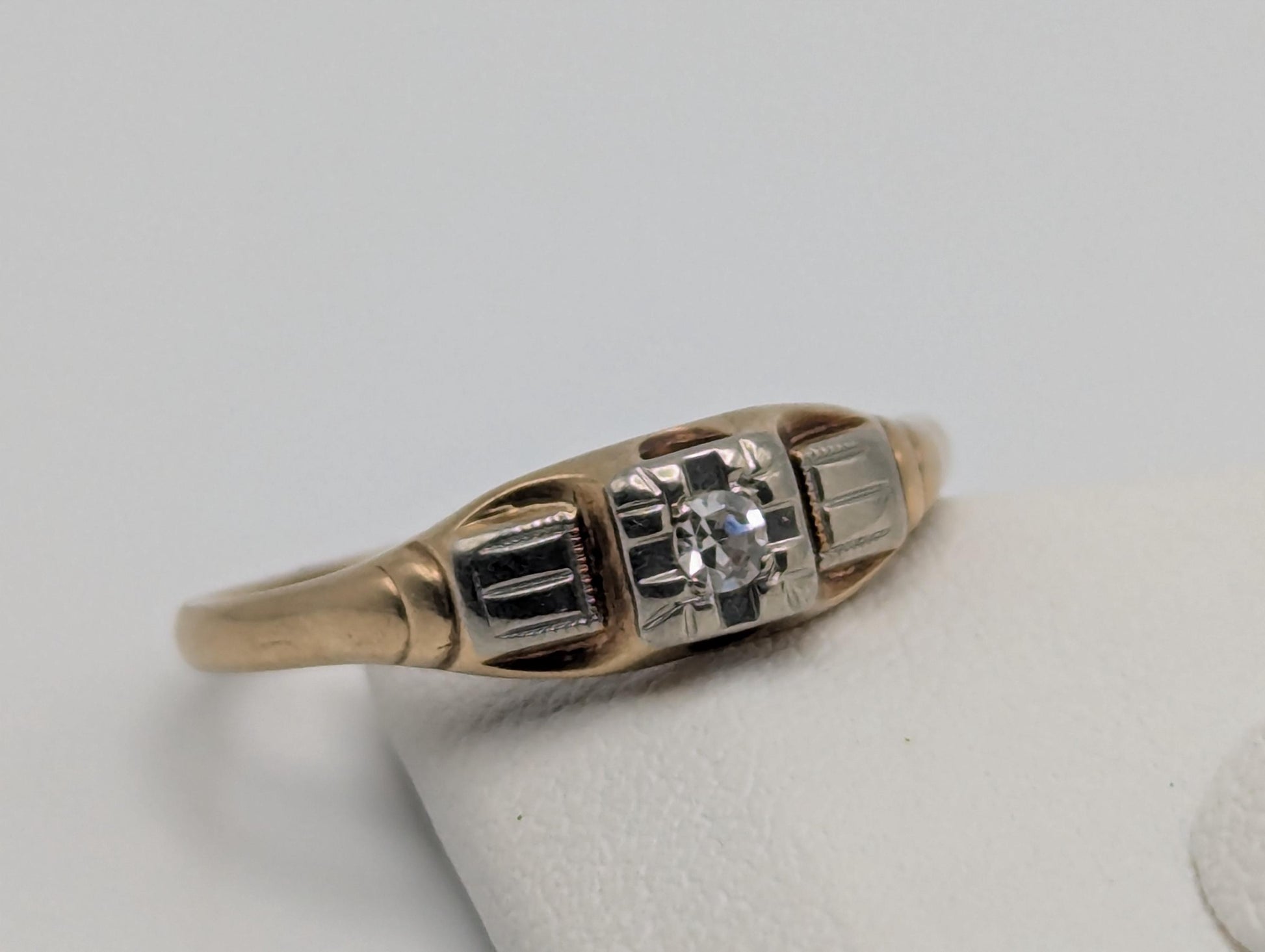 Vintage Art Deco 14K & 18k Multi-Gold Diamond Wedding Engagement Promise Ring.