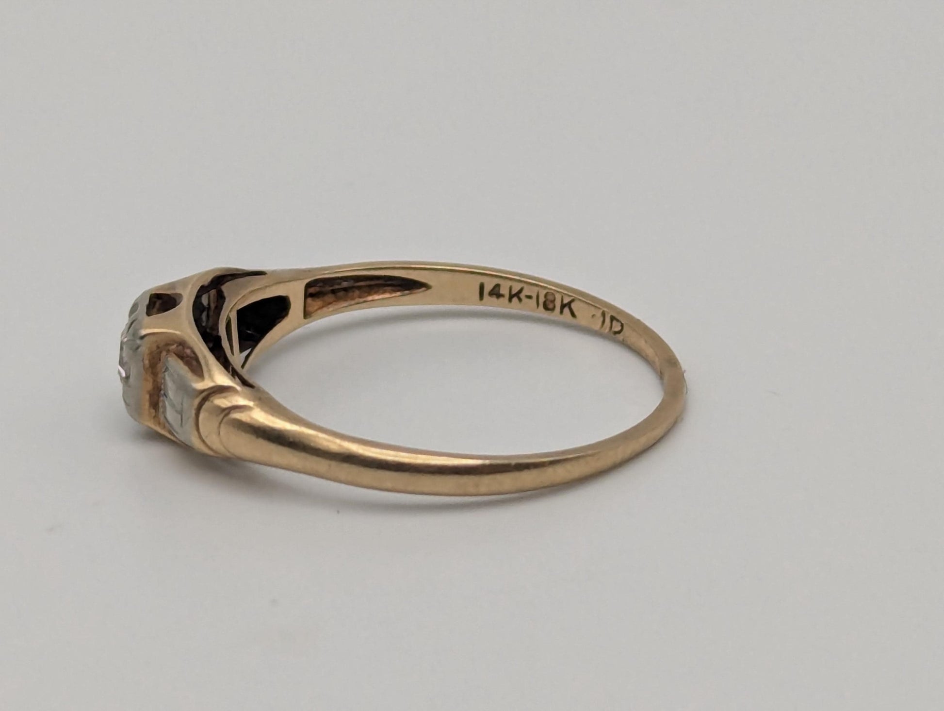 Vintage Art Deco 14K & 18k Multi-Gold Diamond Wedding Engagement Promise Ring.