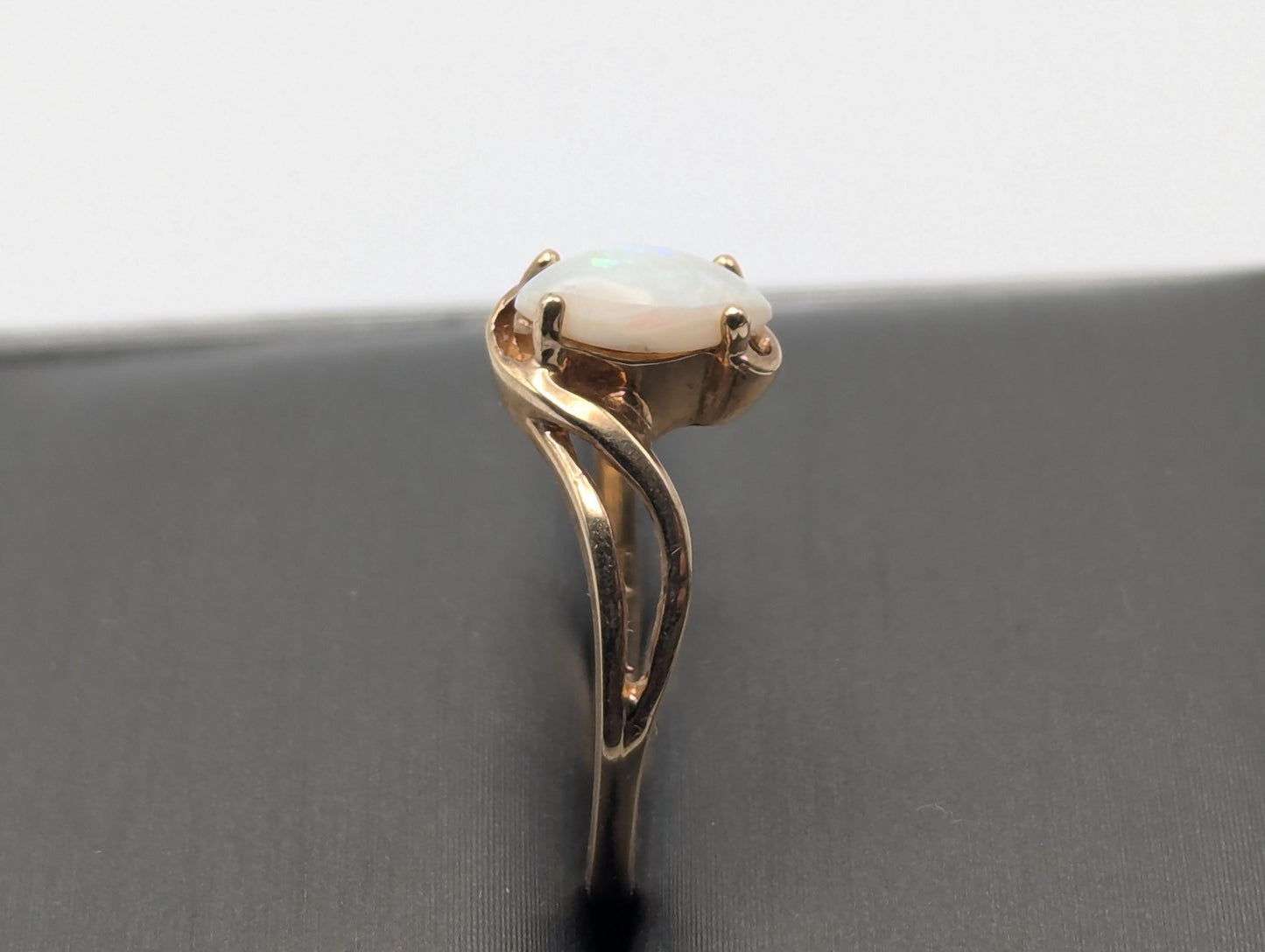 10k Yellow Gold Marquise Oval Opal Ring Wedding Statement Band Promise Ring