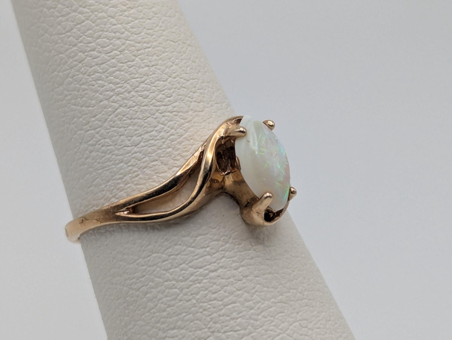 10k Yellow Gold Marquise Oval Opal Ring Wedding Statement Band Promise Ring