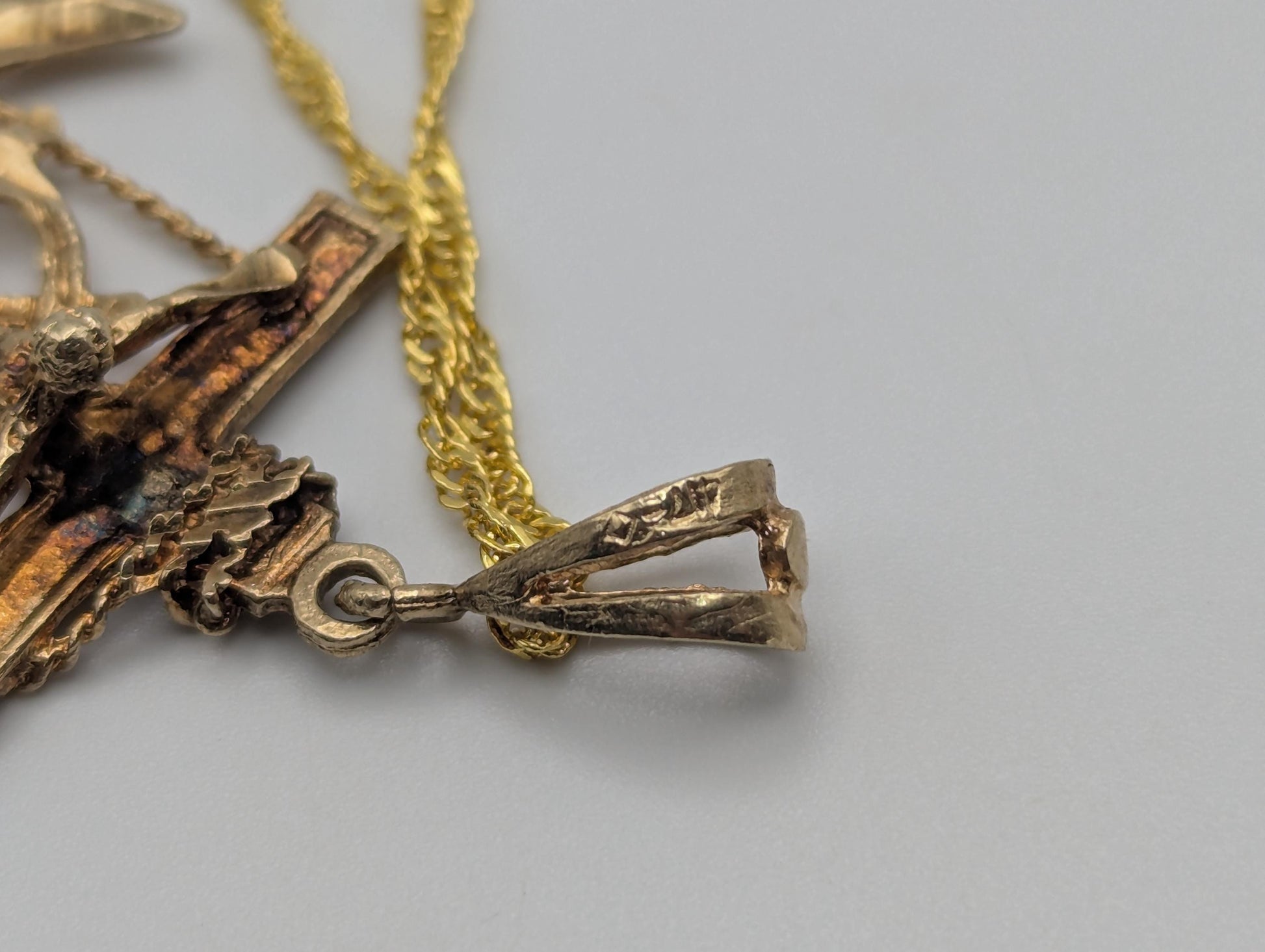 10k Heavy 5gr Jesus Christ Anchor Mariner Pendant + Complimentary 18k GF Necklace