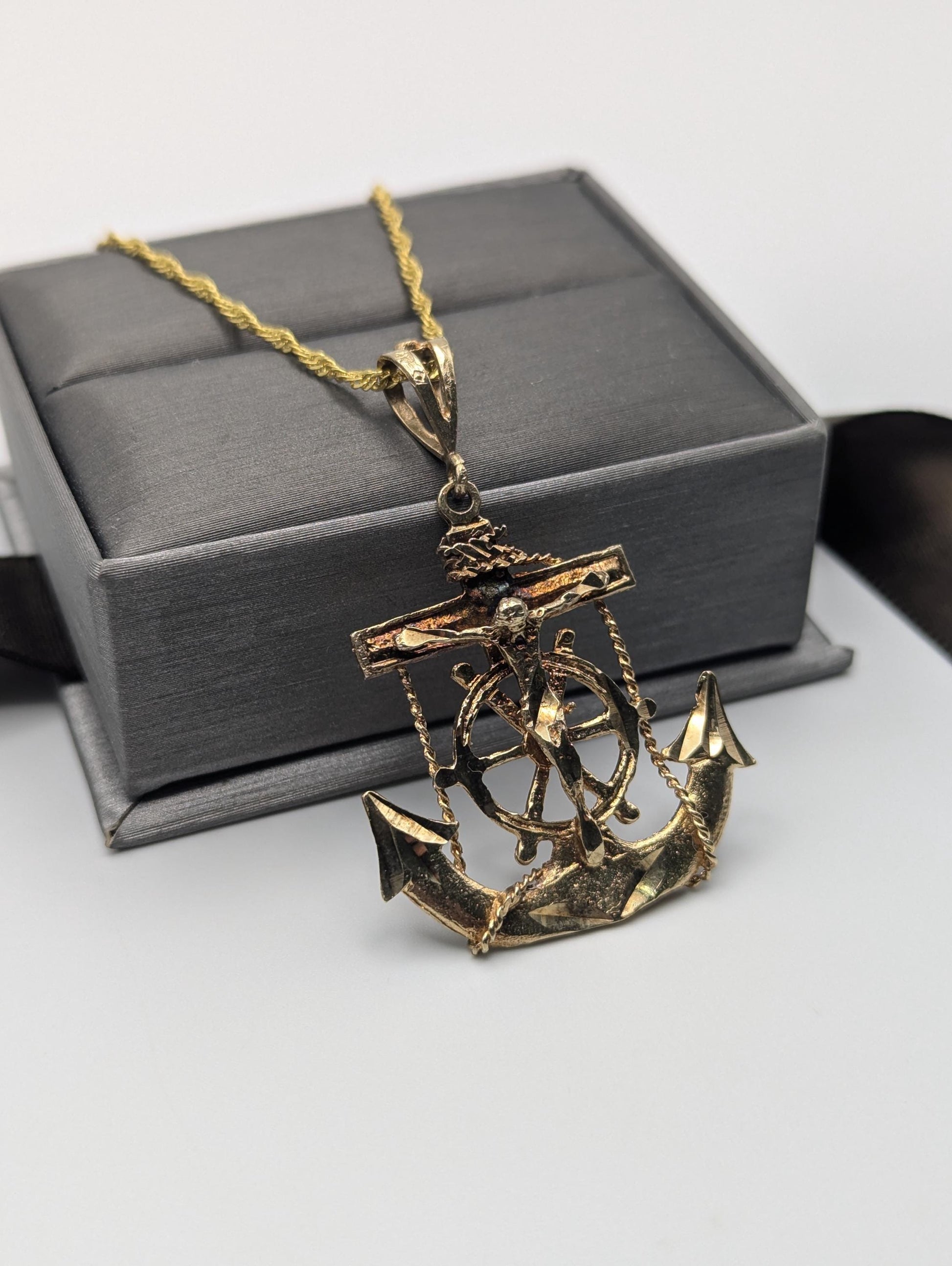 10k Heavy 5gr Jesus Christ Anchor Mariner Pendant + Complimentary 18k GF Necklace