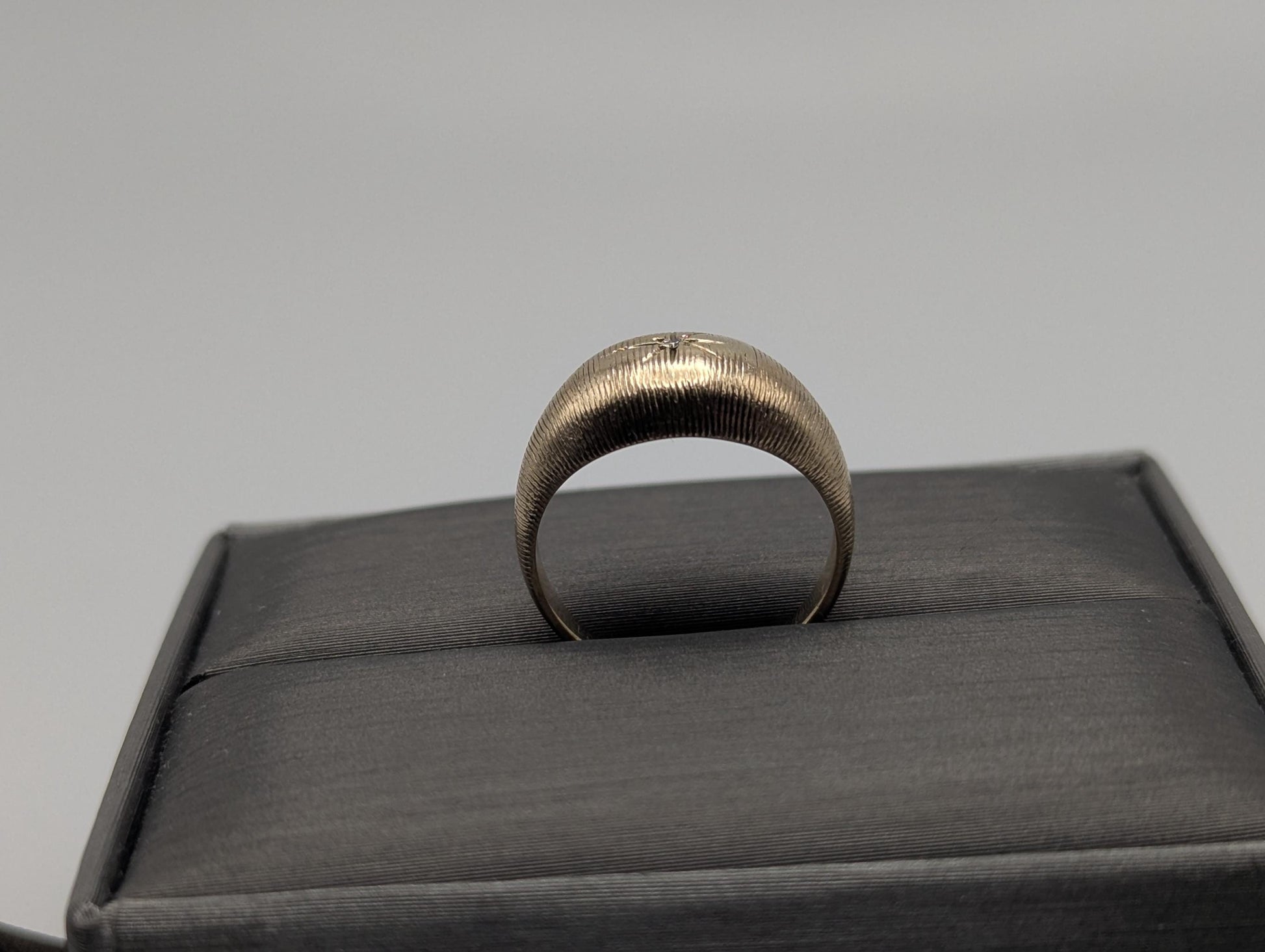 10k Yellow Solid Gold Textured Diamond Dome Style Ring Wide Wedding Band Ring