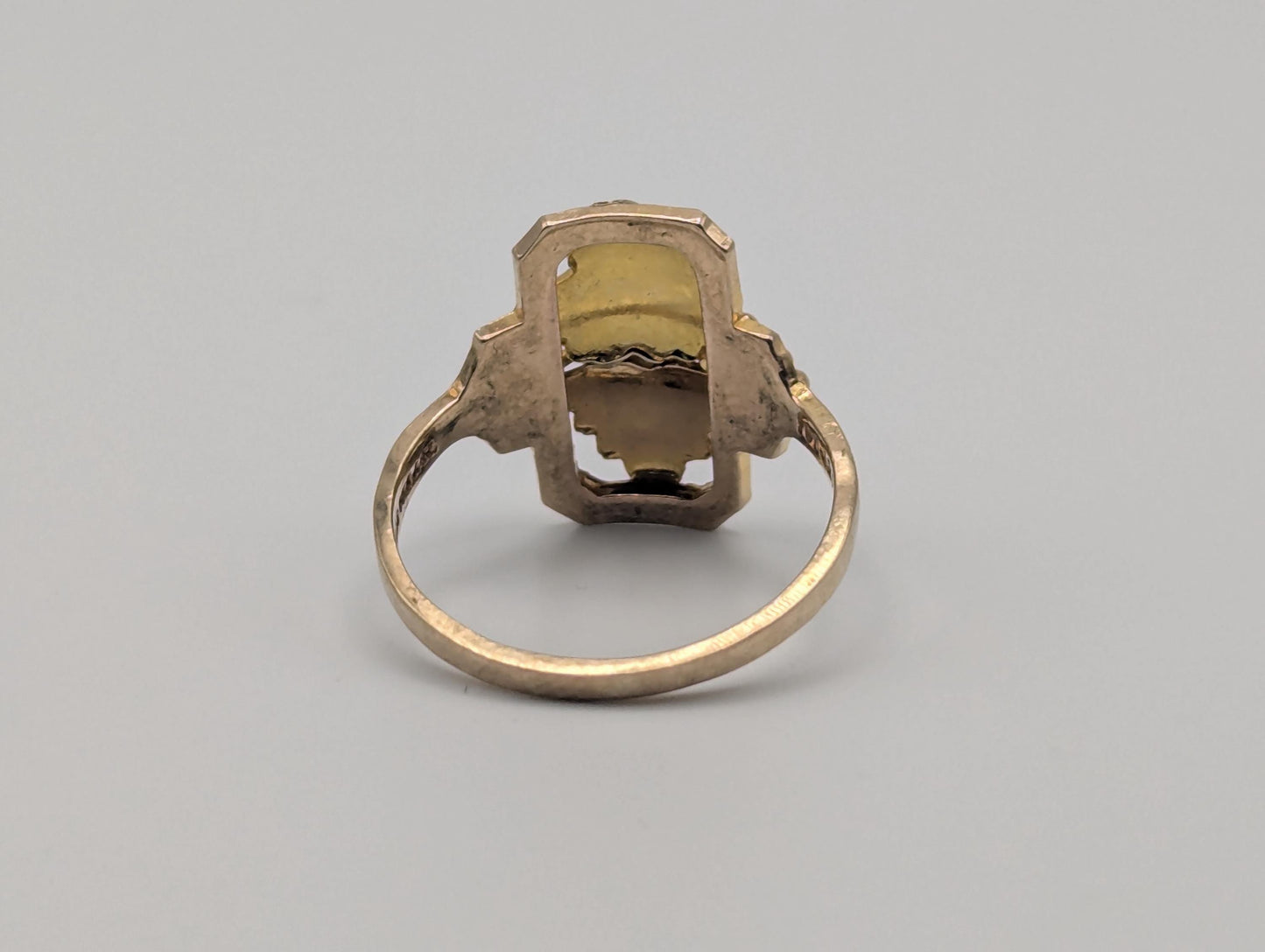 Black Hills Gold 10k Multi-tone Gold Vine Signet Ring BHG wedding band