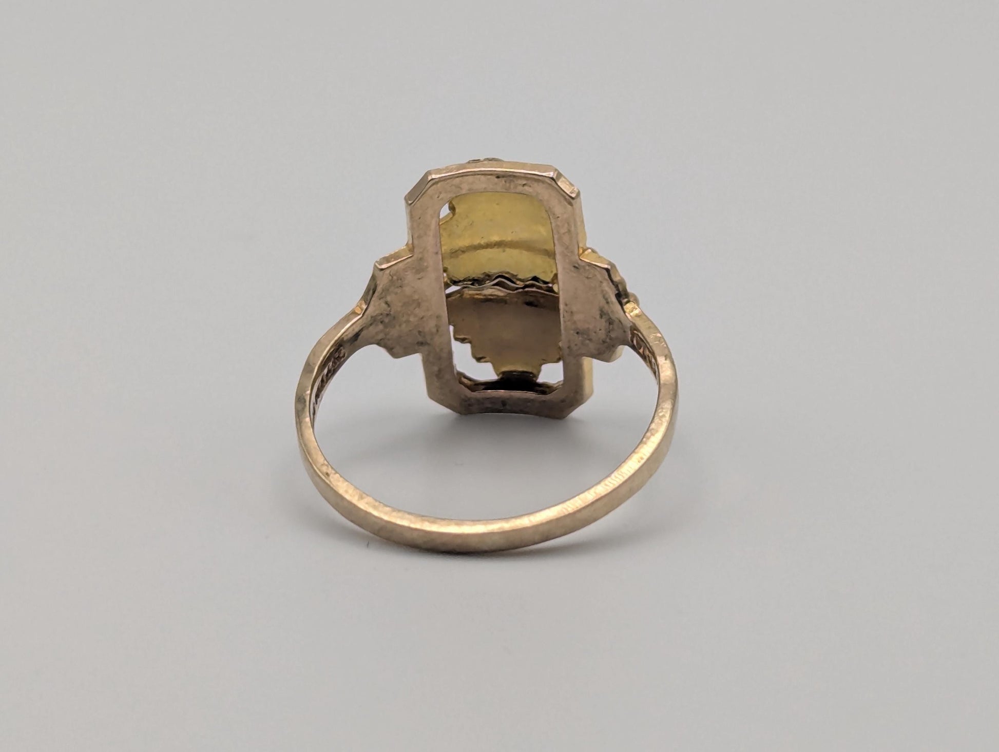 Black Hills Gold 10k Multi-tone Gold Vine Signet Ring BHG wedding band