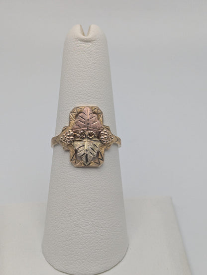 Black Hills Gold 10k Multi-tone Gold Vine Signet Ring BHG wedding band