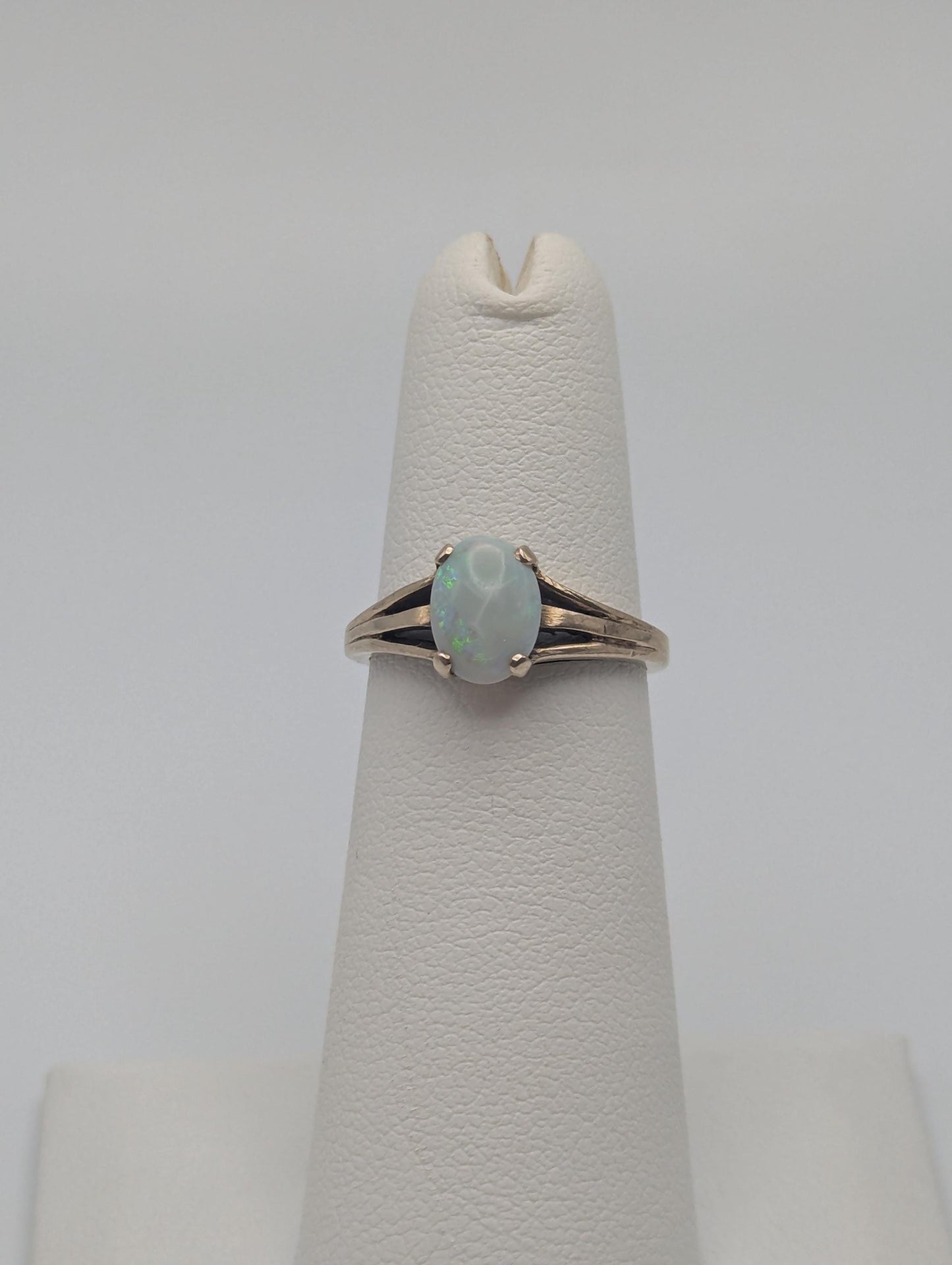 10k Yellow Gold Oval Opal Ring Wedding Statement Promise Band