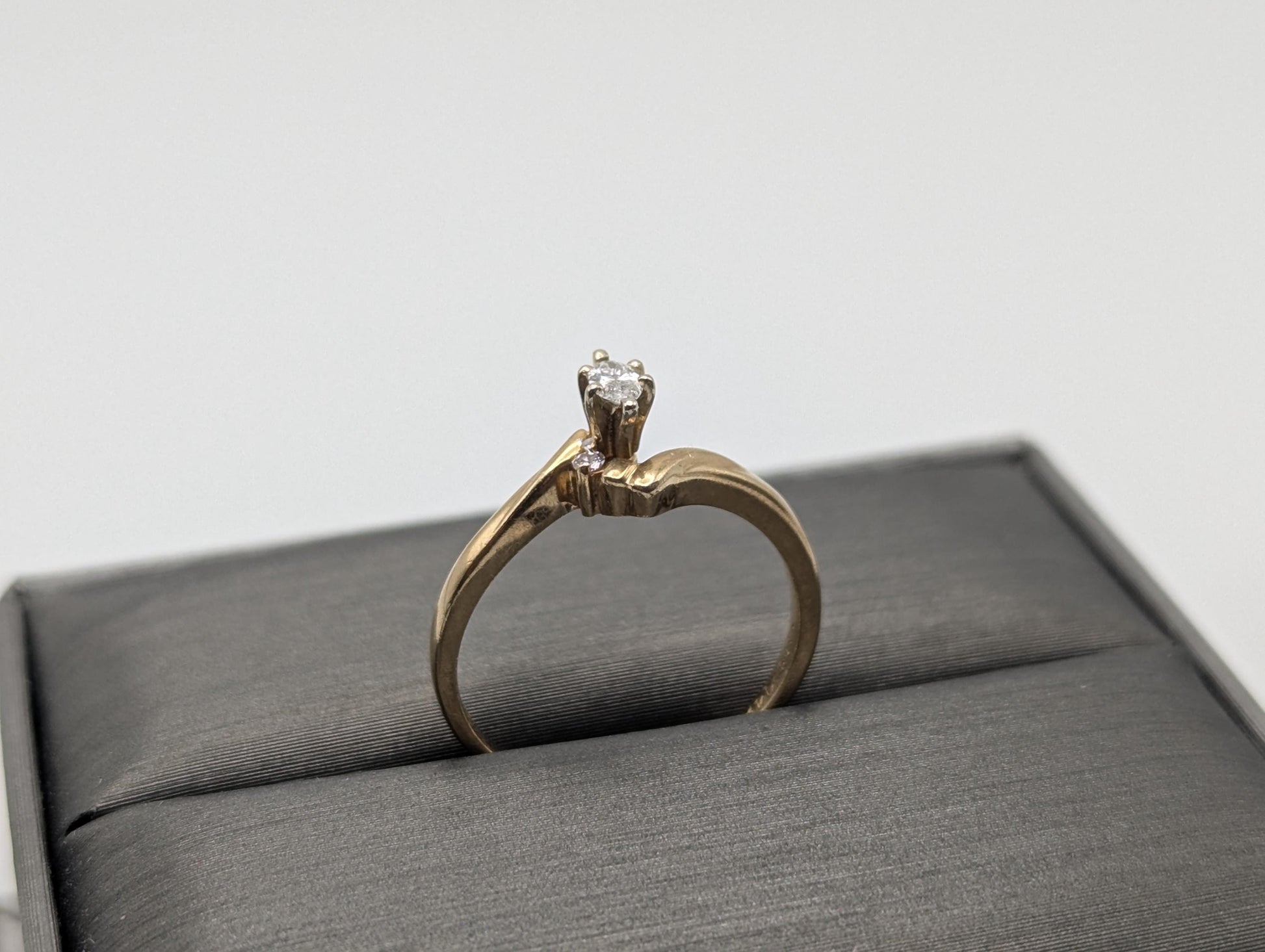 14k Vintage Yellow Gold Diamond Engagement Ring Promis Ring