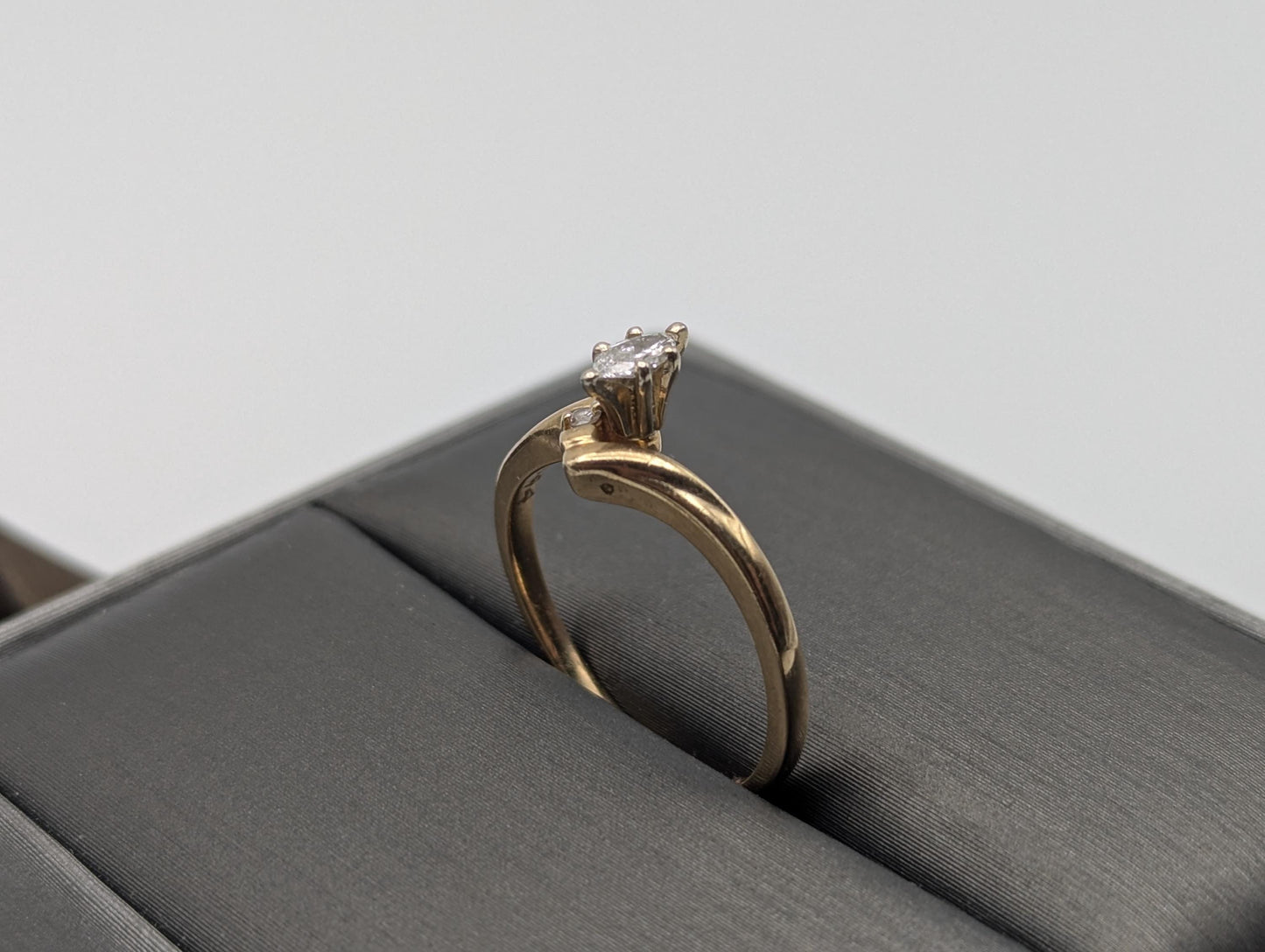 14k Vintage Yellow Gold Diamond Engagement Ring Promis Ring