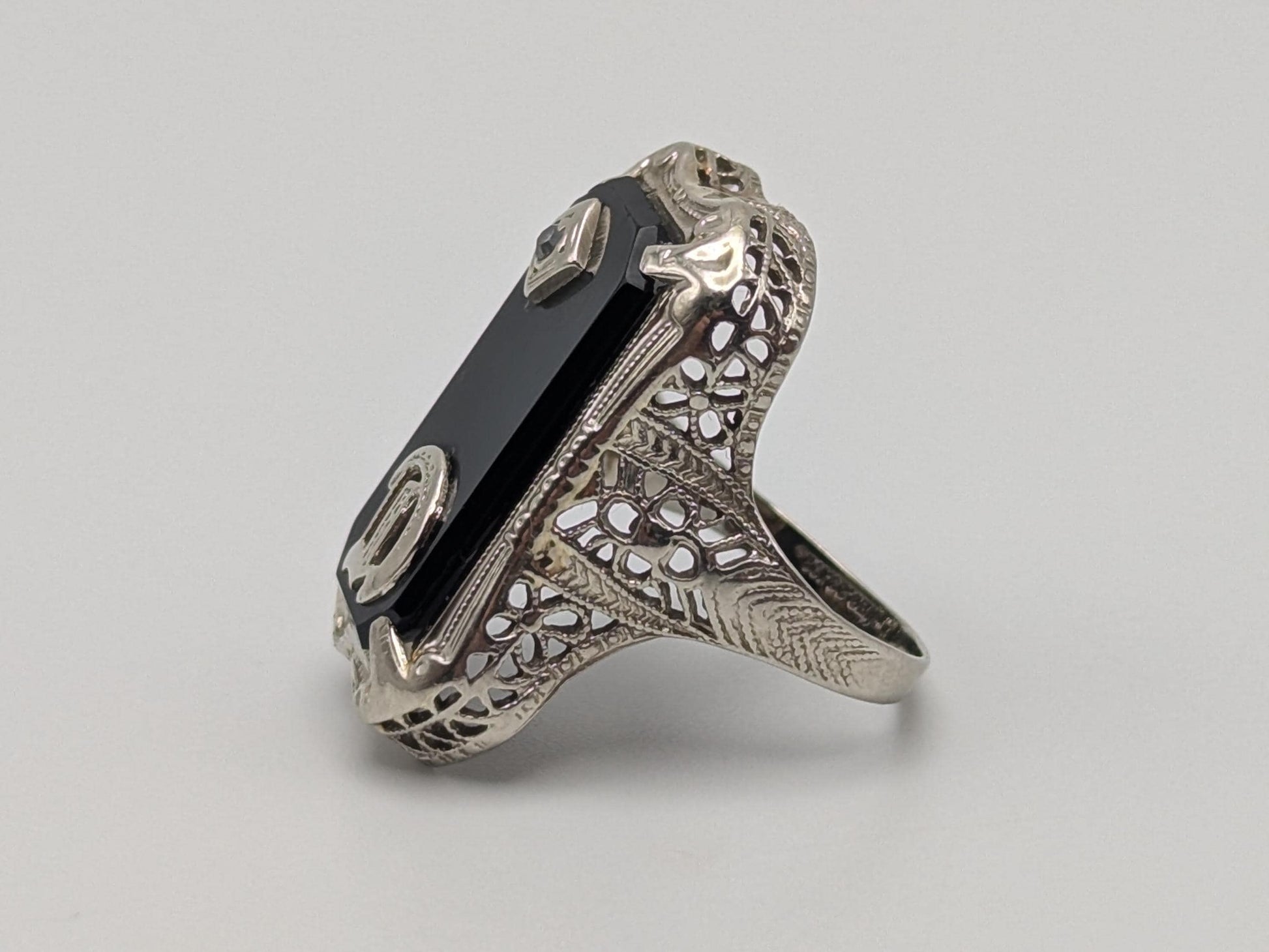Vintage 10k White Gold Monogram Letter D Black Onyx Diamond Ring Pinky Ring