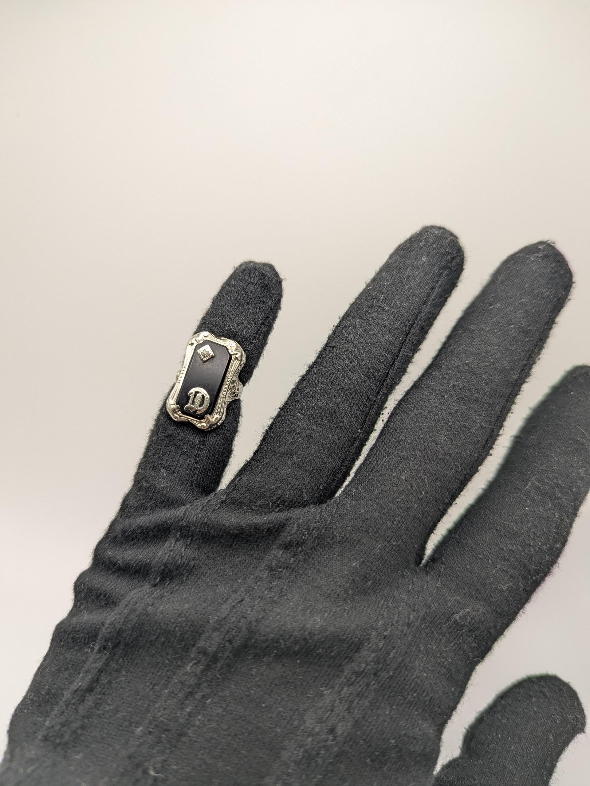 Vintage 10k White Gold Monogram Letter D Black Onyx Diamond Ring Pinky Ring