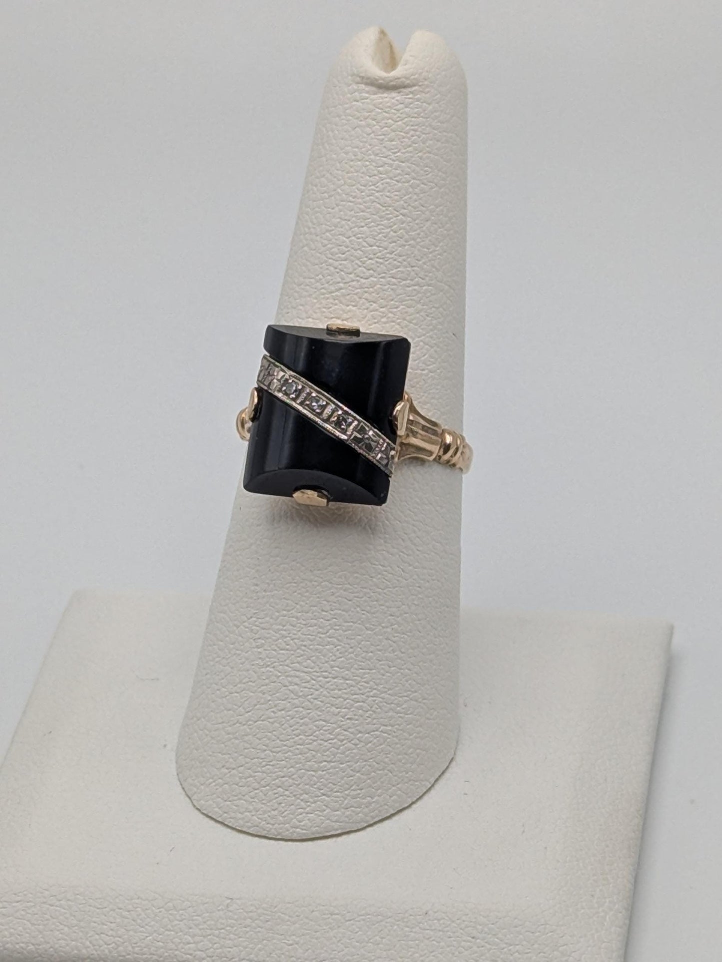 Vintage 10k Yellow Gold Black Onyx Diamond Ring Statement Ring. Signet Ring.