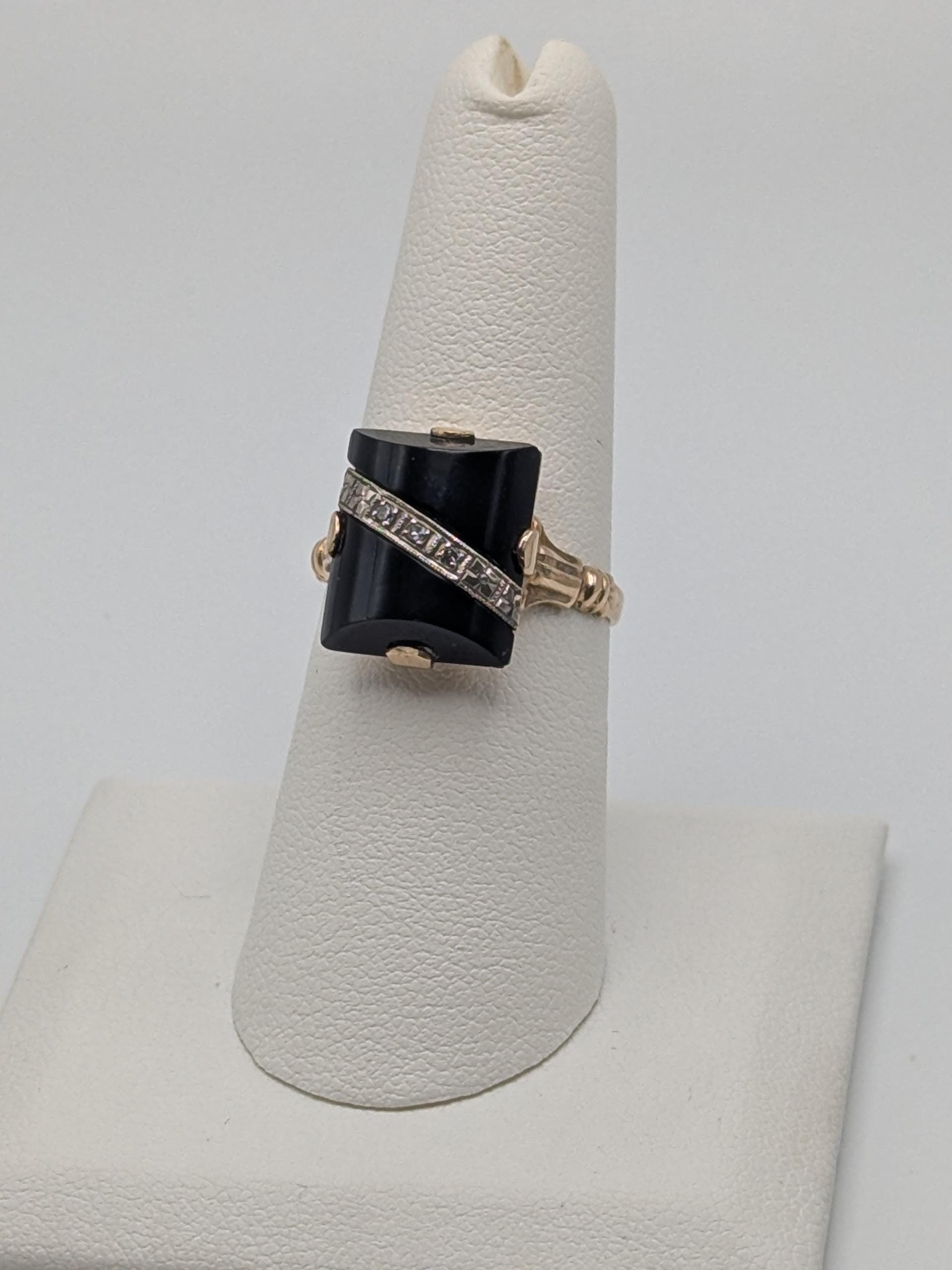 Vintage 10k Yellow Gold Black Onyx Diamond Ring Statement Ring. Signet Ring.