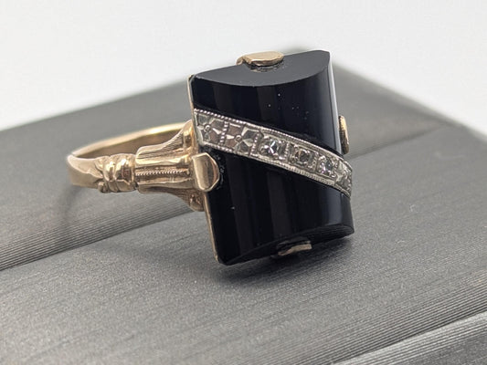 Vintage 10k Yellow Gold Black Onyx Diamond Ring Statement Ring. Signet Ring.