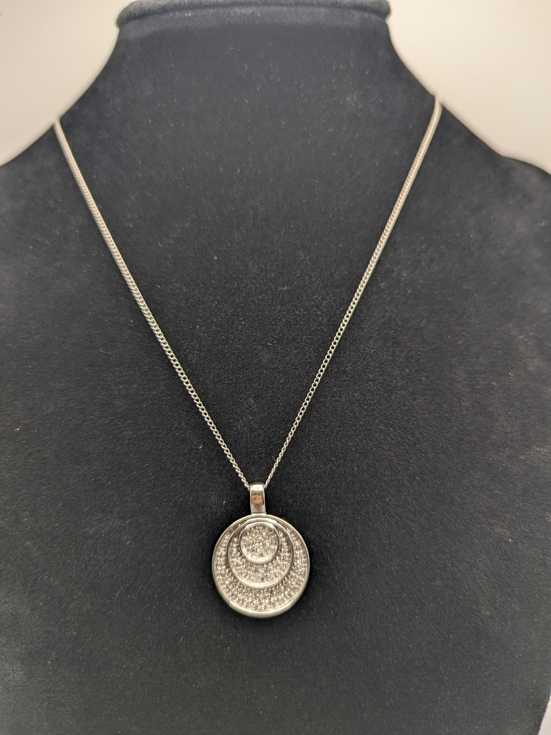 14k White Gold .33ctw Diamond Endless Circle Love Infinity Eternity Necklace 18" Cable Chain Round Cut