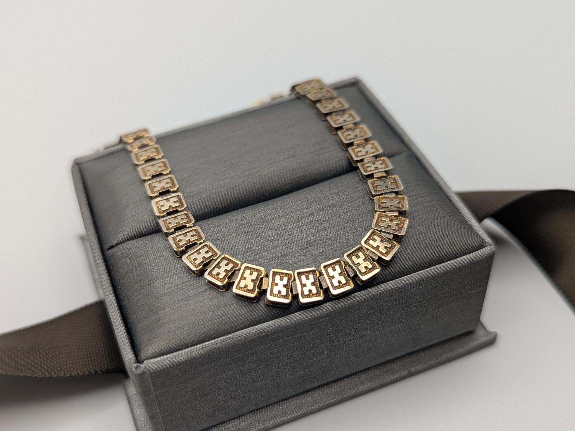 European 9k Antique Victorian HEAVY 15 grams Gold Link Book Chain Necklace 18"