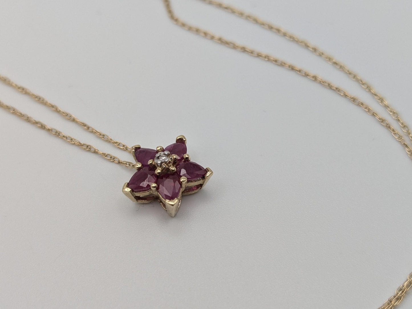 10k Gold Diamond & Ruby Flower Necklace Pendant Yellow Gold Chain