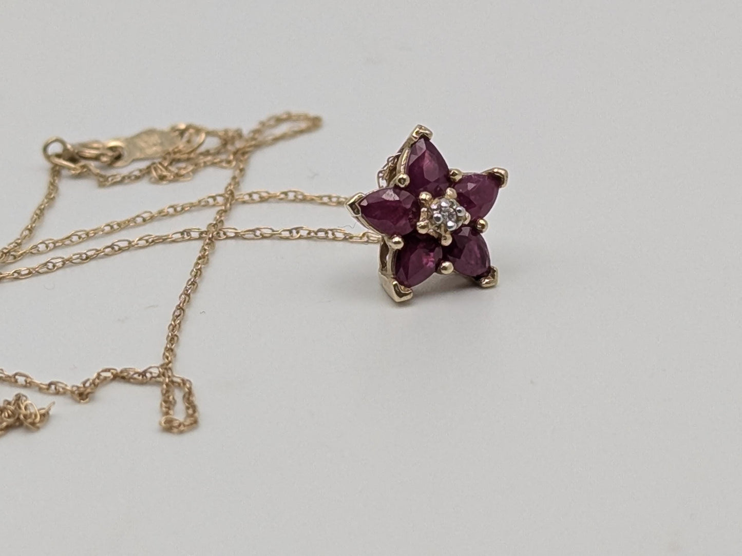 10k Gold Diamond & Ruby Flower Necklace Pendant Yellow Gold Chain