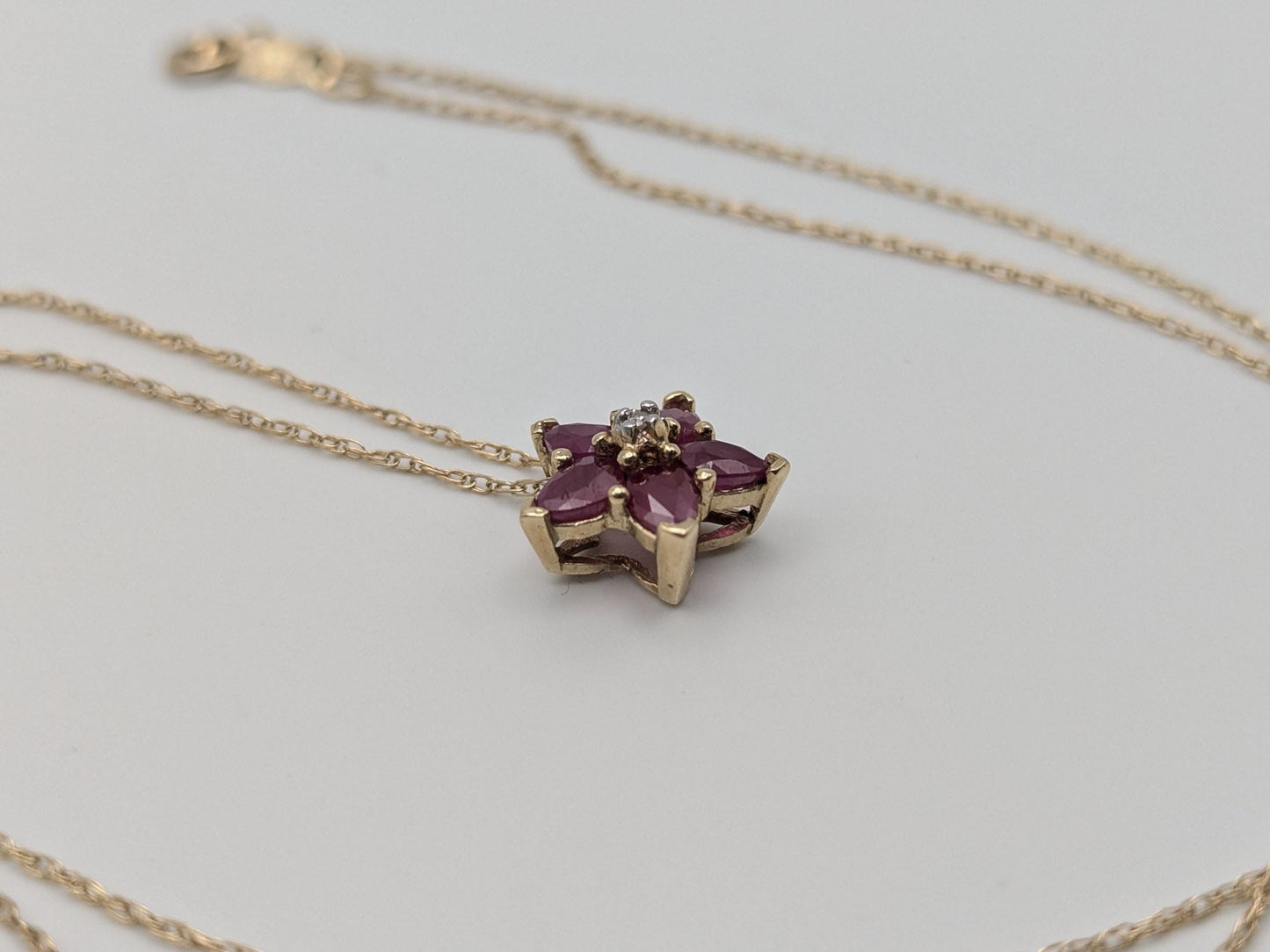 10k Gold Diamond & Ruby Flower Necklace Pendant Yellow Gold Chain