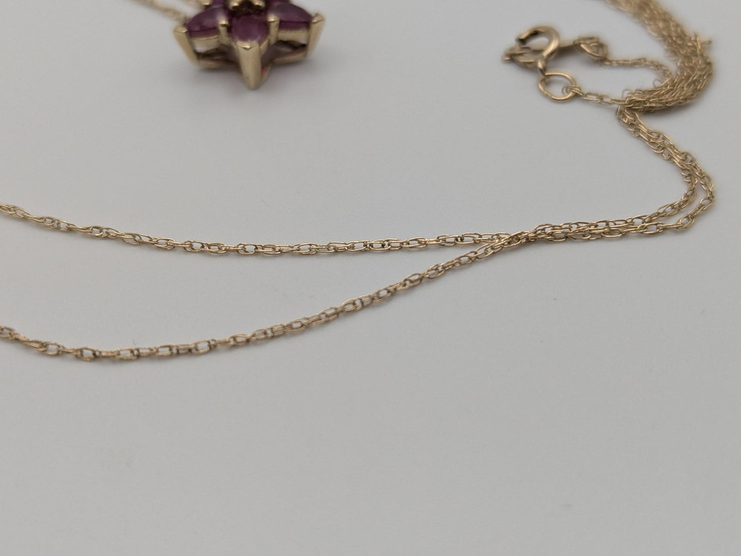 10k Gold Diamond & Ruby Flower Necklace Pendant Yellow Gold Chain