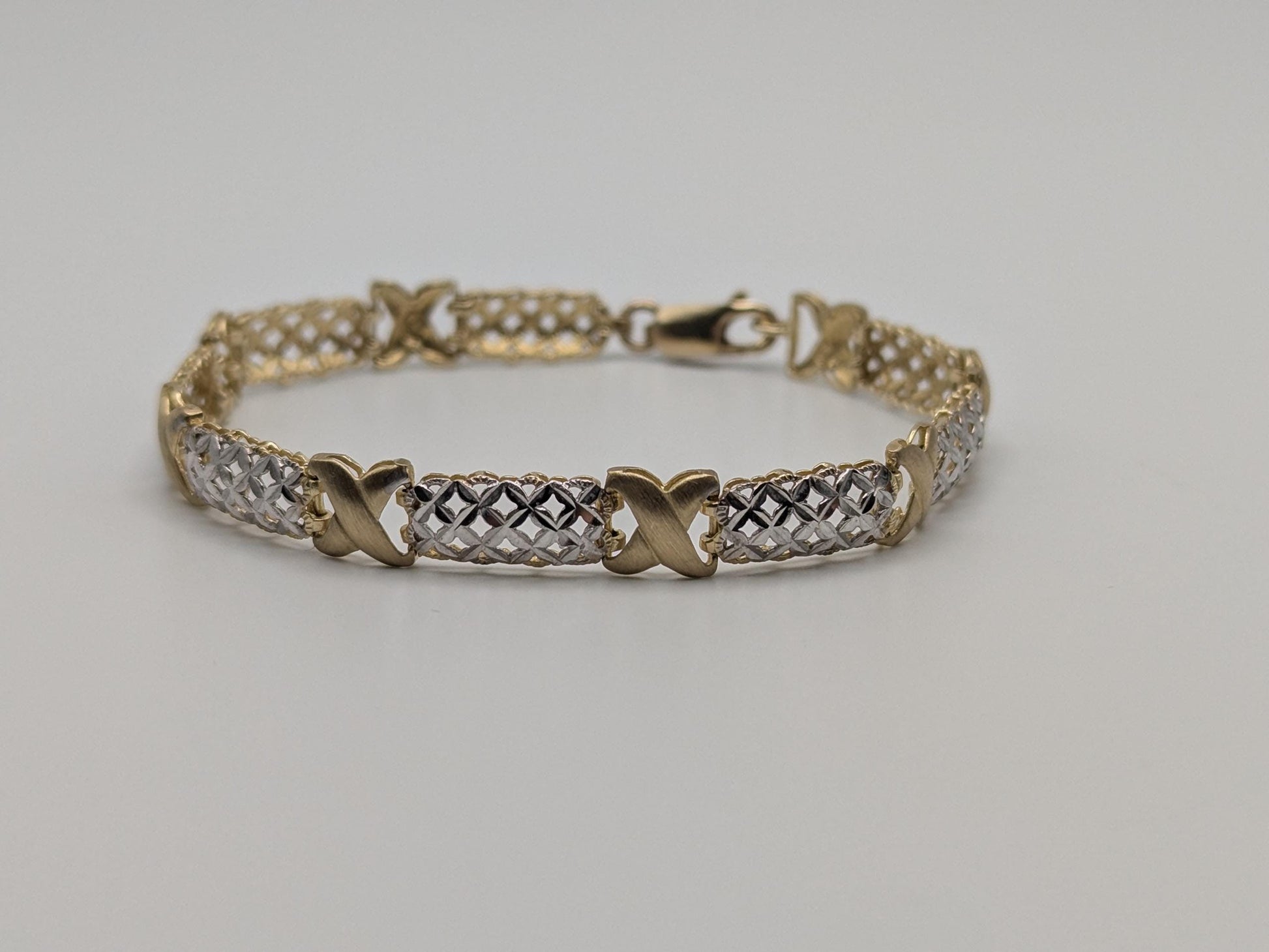 10k Two Tone X Love Bracelet 7" White Yellow Gold Chain X Speciality Two Tone Bracelet