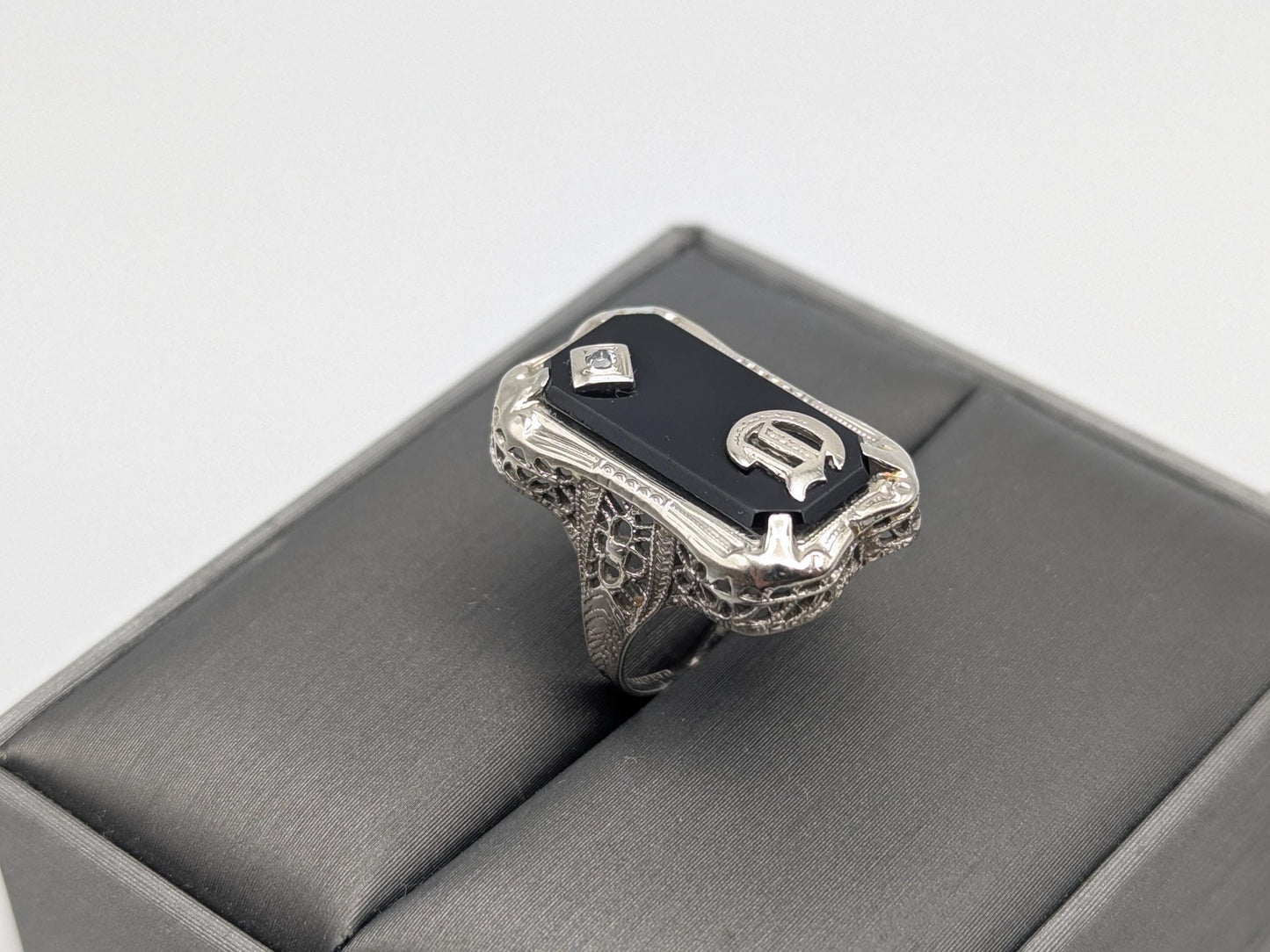Vintage 10k White Gold Monogram Letter D Black Onyx Diamond Ring Pinky Ring