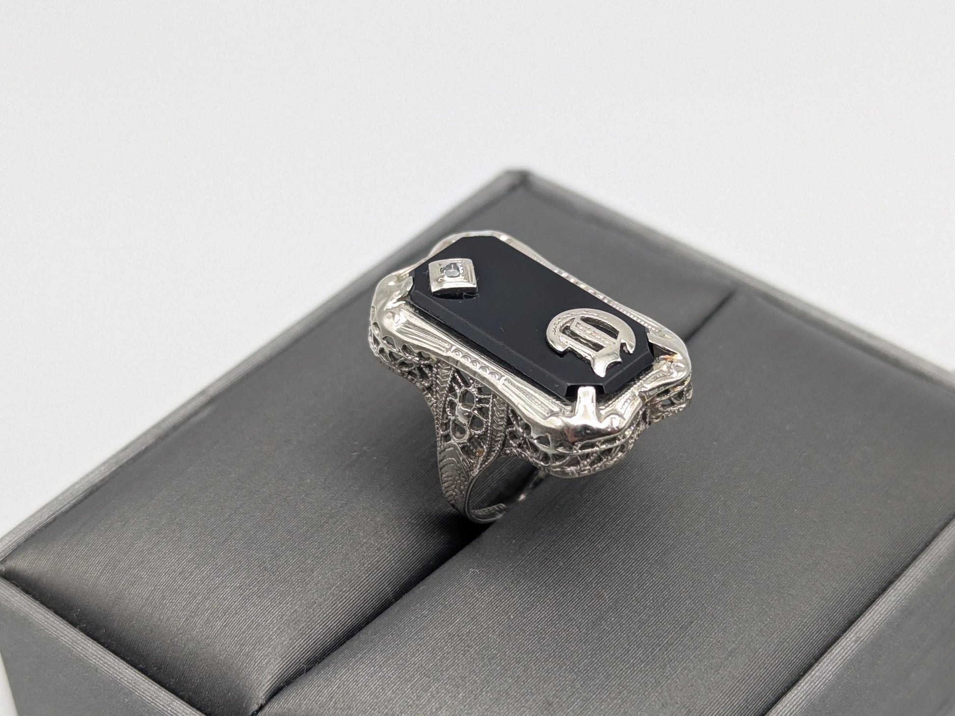 Vintage 10k White Gold Monogram Letter D Black Onyx Diamond Ring Pinky Ring