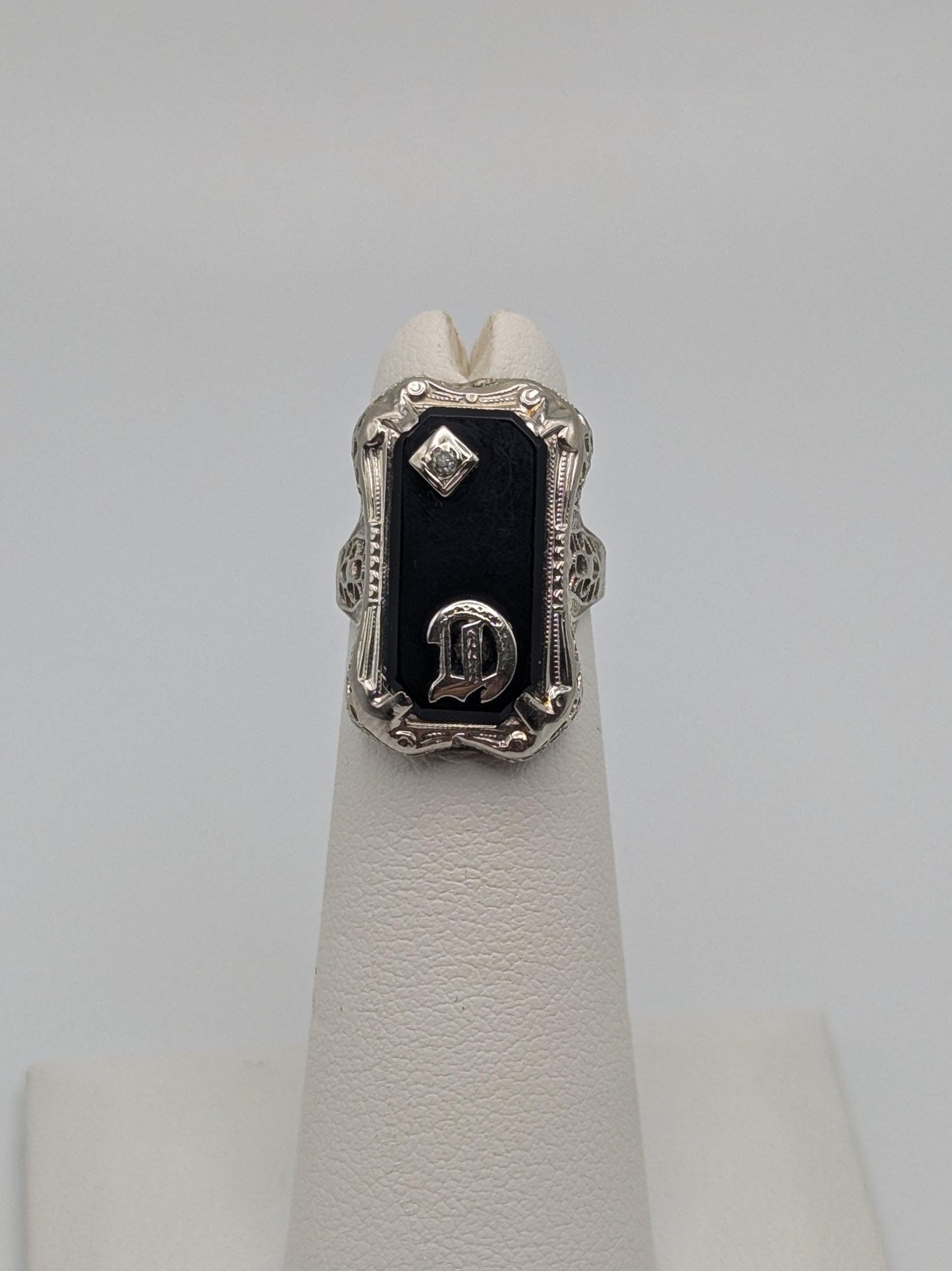 Vintage 10k White Gold Monogram Letter D Black Onyx Diamond Ring Pinky Ring