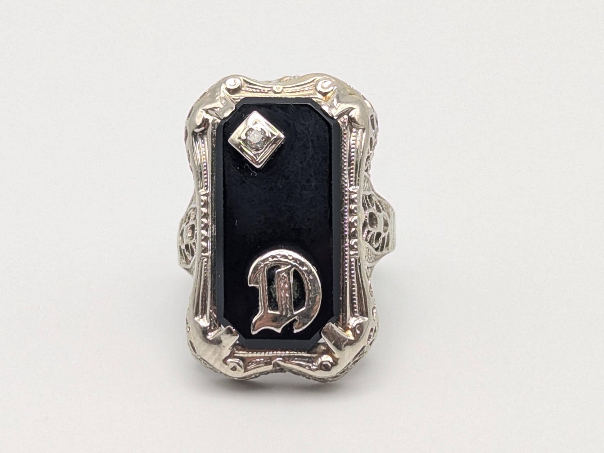 Vintage 10k White Gold Monogram Letter D Black Onyx Diamond Ring Pinky Ring