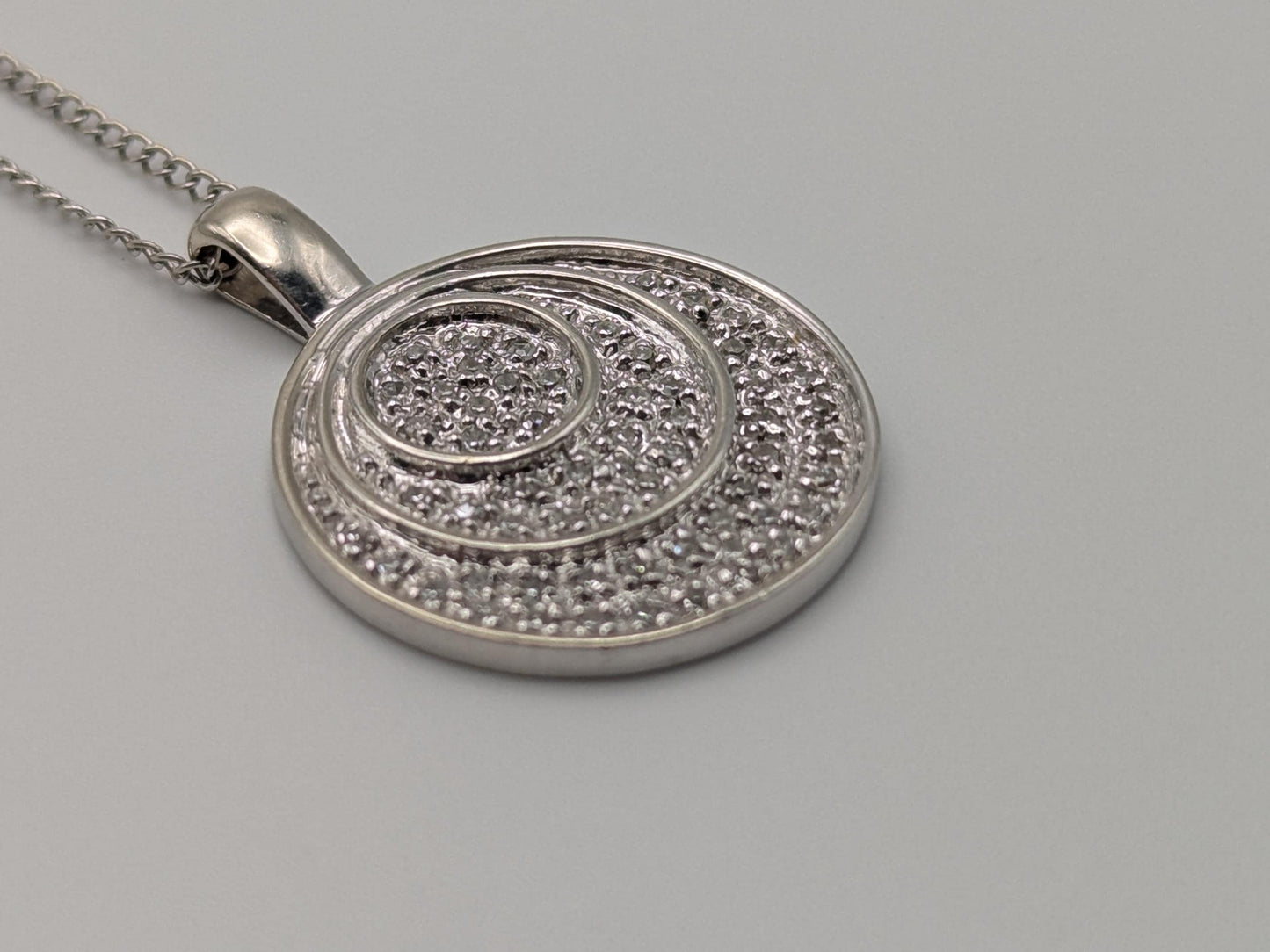 14k White Gold .33ctw Diamond Endless Circle Love Infinity Eternity Necklace 18" Cable Chain Round Cut