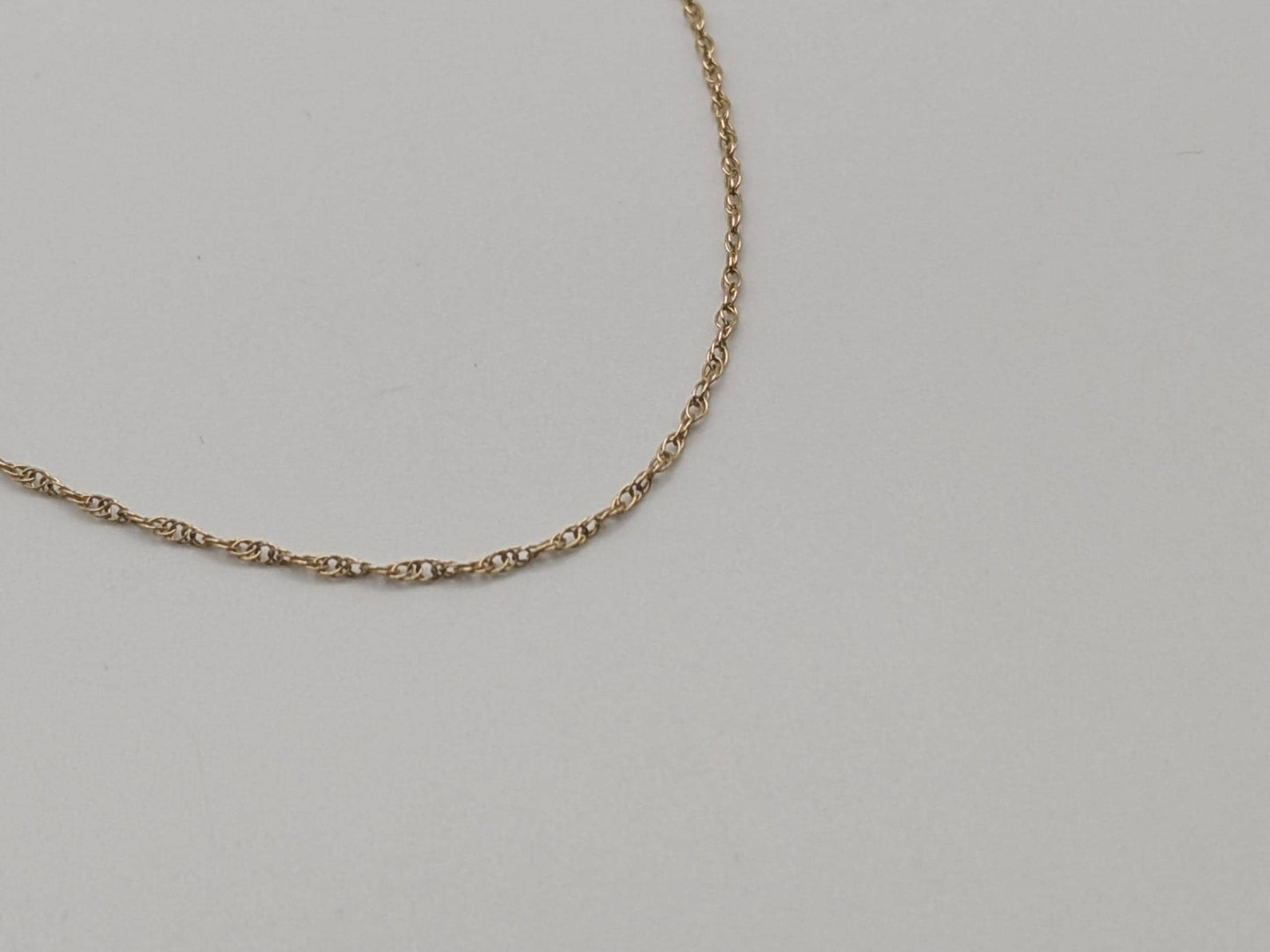 14k Yellow Gold Chain Link Necklace. Dainty Layering Gold Chain.