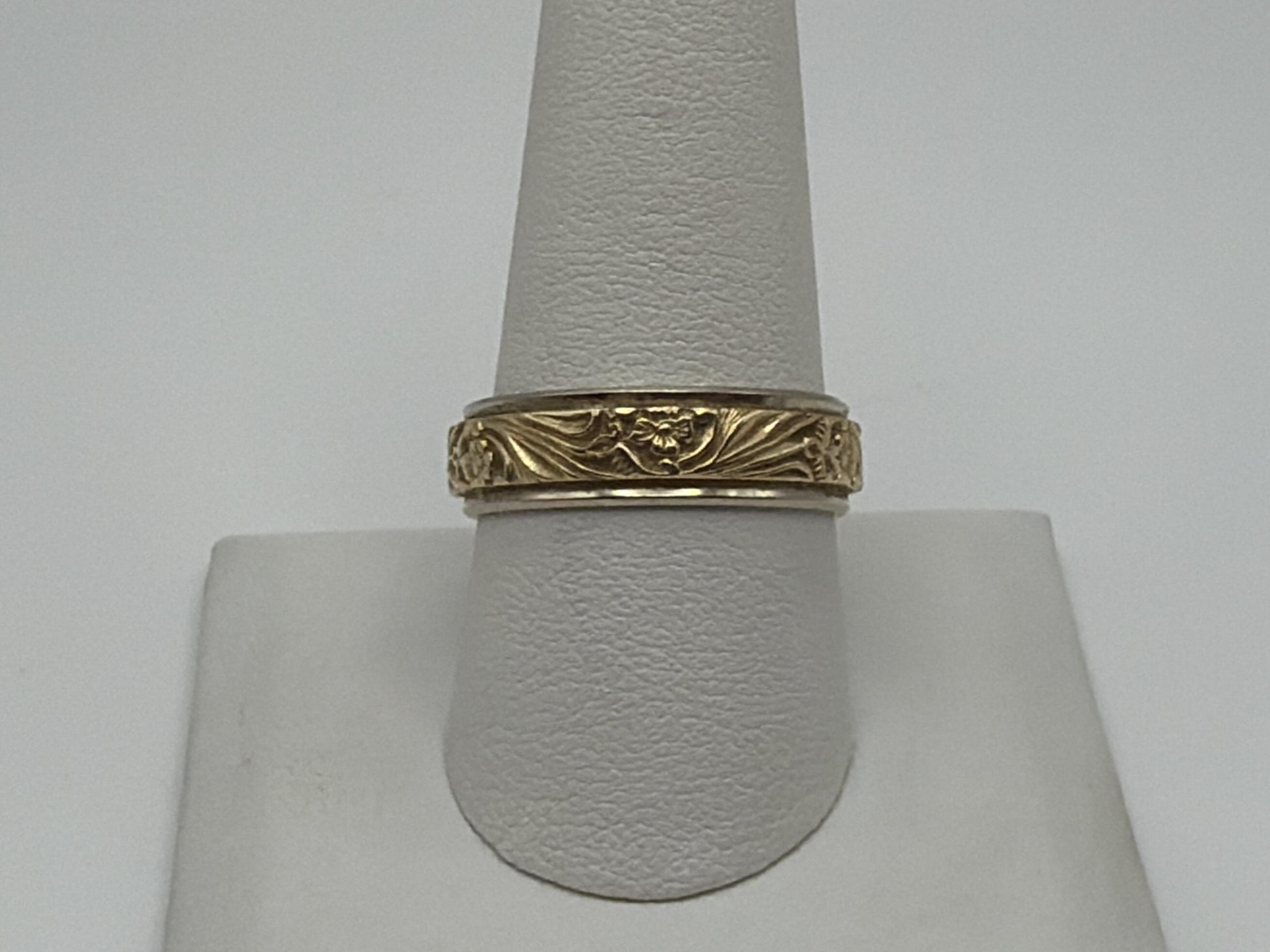 14k Solid Gold Mens Floral Wedding Ring by Frederick Goldman 7.2gr Band