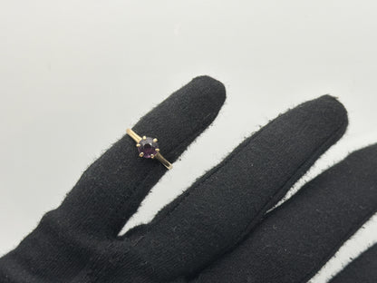 10k Yellow Gold Amethyst Cathedral Setting Solitaire Ring.