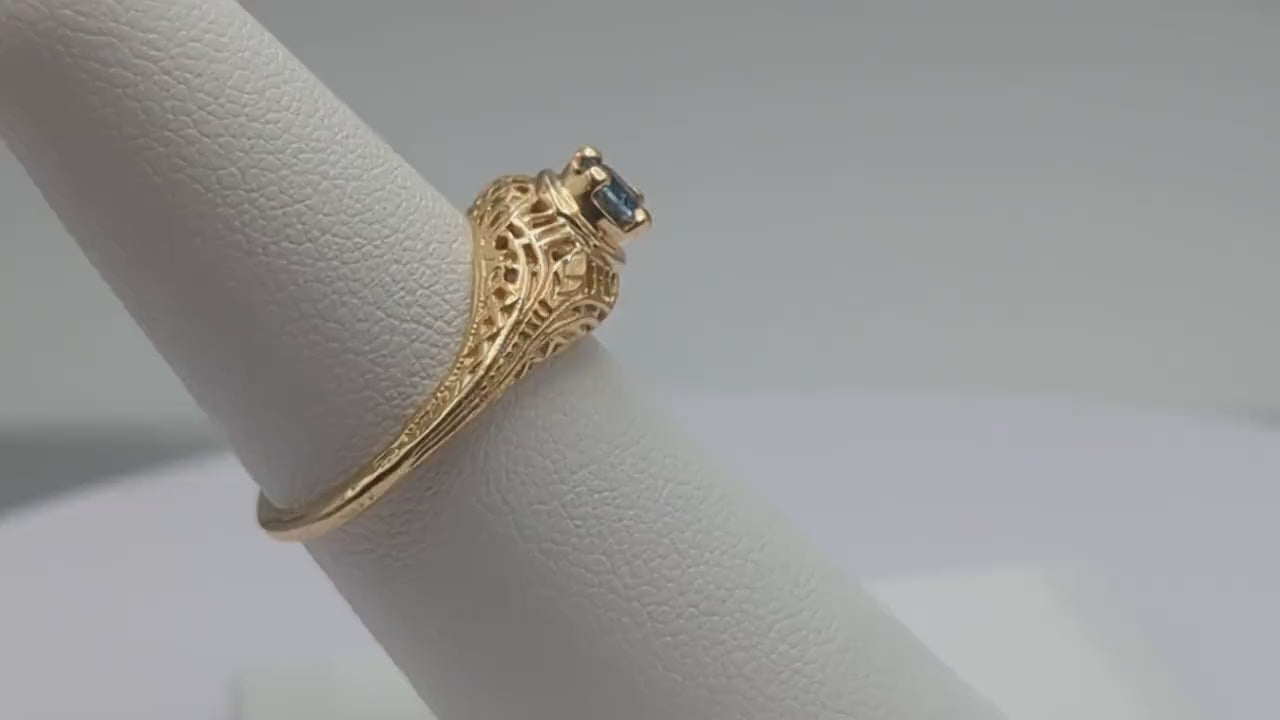 14k Yellow Gold Blue Sapphire Filigree Ring. 14k Sapphire Ring. 14k Solitaire Sapphire Yellow Gold Ring.