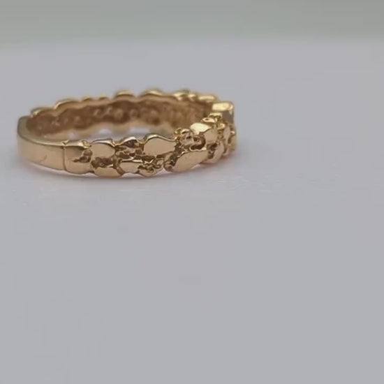 Yellow Gold 14k Nugget Style Diamond Band. 14k Gold Diamond Engagement Ring. Nugget Gold Diamond Ring.
