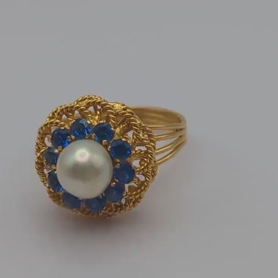 Vintage Blue Spinal 18k Flower Pear Ring. 18k Halo Setting Pearl Flower Ring. Vintage Blue Spinal 18k Flower Band. Pearl Flower Ring 18k