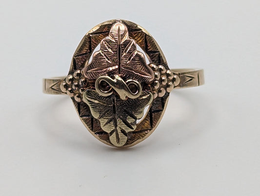 Black Hills Gold Ring. 10k Multi-tone Gold Black Hills Signet Ring. 10k/12k Black Hill Band. Rose Gold Flower Vine Ring.