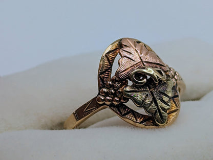 Black Hills Gold Ring. 10k Multi-tone Gold Black Hills Signet Ring. 10k/12k Black Hill Band. Rose Gold Flower Vine Ring.